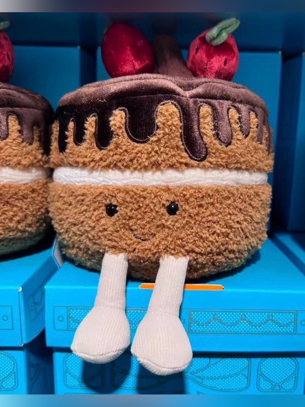 JELLYCAT Chocolate Cake Plush - HARROD’s Exclusive